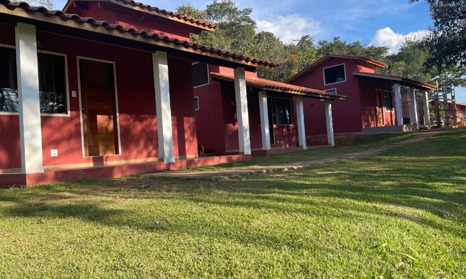 Tiradentes House | Relax at Chalés do Recanto: Oceanfront Oasis with Spa