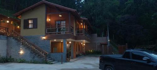 Maromba Ski Chalet | Relax at Chalés dos Amores - 4-Star Pet Friendly Retreat