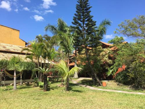 Garopaba Cabin | Beachside Chalés Solana: Pet-Friendly with Ocean Views