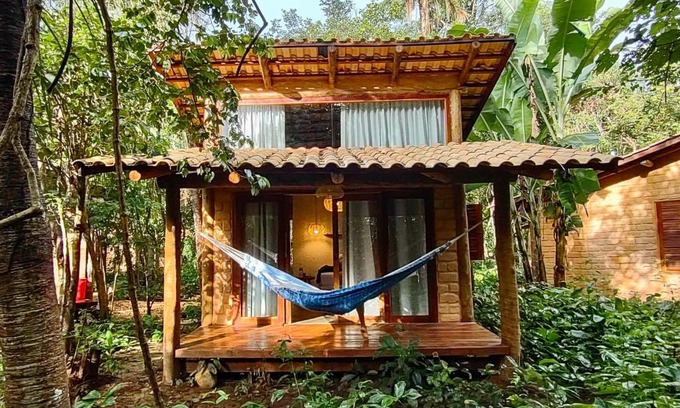 Alto Paraiso de Goias Ski Chalet | Family-Friendly Vila Floresta - Cozy Chalé Pato Mergulhão