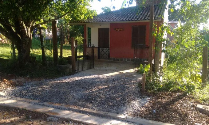Massaguacu Cabin | Guest Rated 10/10: Pet-Friendly Chalézinho with Ocean Views