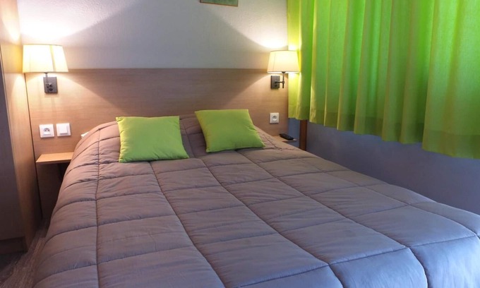 Saint-Bonnet-en-Champsaur Ski Chalet | Chalet, parking, tv, 37m², Saint-Léger-les-Mélèzes
