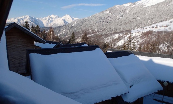 Saint-Francois-Longchamp Ski Chalet | Inviting Chalet à la Montagne in Savoie - Family Friendly Stay