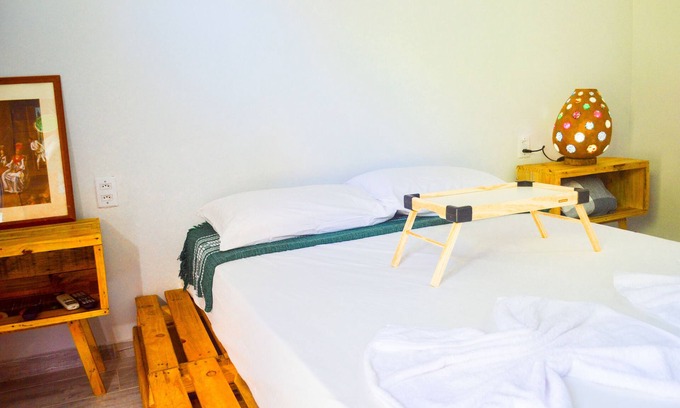 Pipa Ski Chalet | Relax at Chalé Marta - Steps from Pipa Beach, Pet Friendly