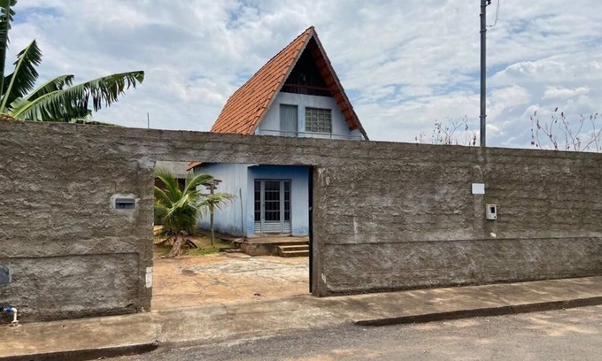 Prive das Caldas House | Cozy Chale near Downtown Clubs and Family-Friendly Amenities