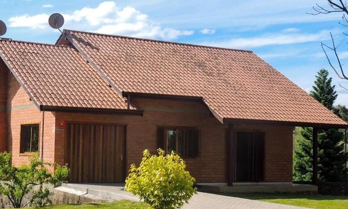 Gramado House | Discover Chale Recanto do Belvedere: Pet-Friendly Retreat
