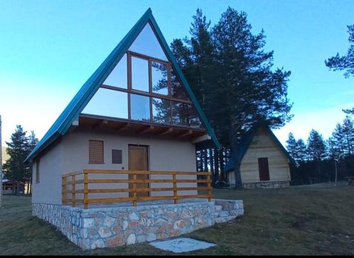 Zabljak House | Discover Chalet Čilac: Pet & Child Friendly Retreat