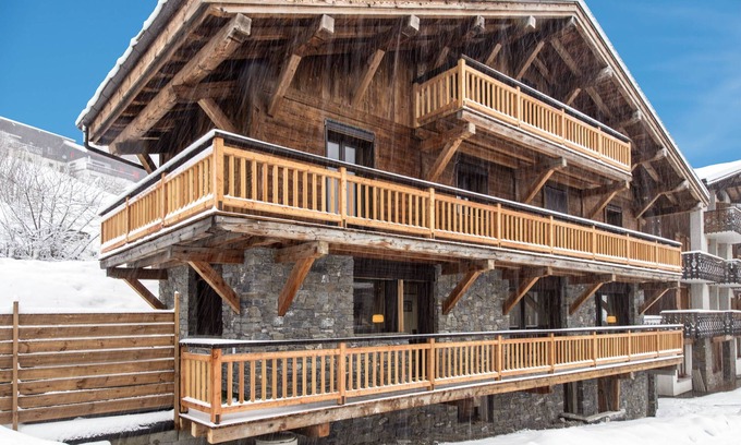 Les Gets Ski Chalet | Experience Les Gets: Chalet Cocon des Neiges with Spa & Ocean View
