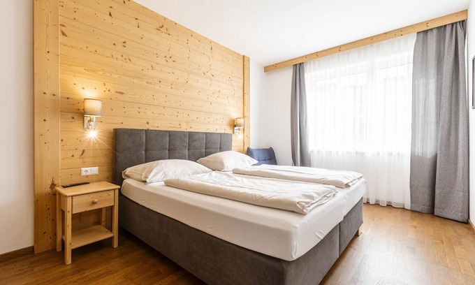 Sankt Lambrecht Ski Chalet | Relax at Naturpark Chalets St. Lambrecht with Spa & Kitchen