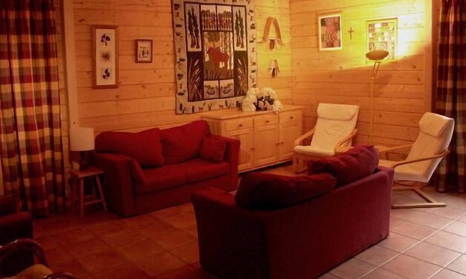 Venosc Ski Chalet | Chalet, 250m from resort center, swimming pool, sauna, terrace, balcony, tv, 180m², Les 2 Alpes