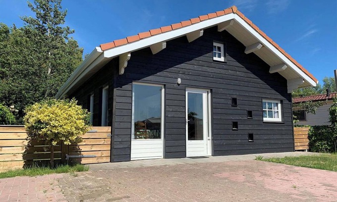 Sint-Annaland Resort | Relax at Chalet 266: Three Bedroom Resort with Spa