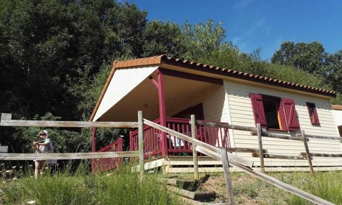 Vieille-Brioude Ski Chalet | Cozy Chalet with Pool, Spa & Pet-Friendly Amenities