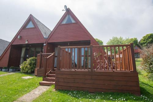 Martin House | Discover Chalet Ninetynine: Relax by Private Pool Retreat
