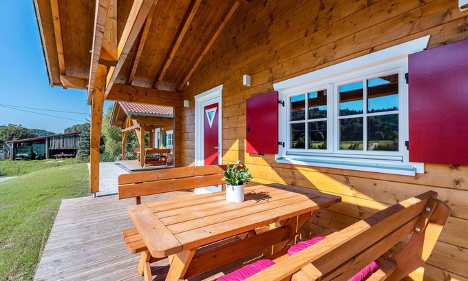 Stockach Ski Chalet | Chalet 'Abendrot' with private terrace and Wi-Fi