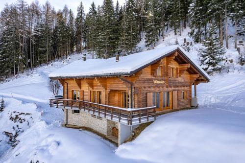 La Tzoumaz Ski Chalet | Family-Friendly Retreat at Chalet Alaska - 4-Star Comfort