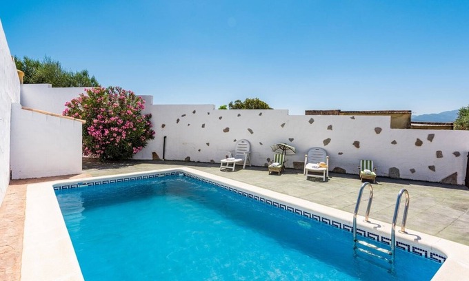 Algar Villa | Unforgettable Stay at Chalet Algar with Pool & Spa Access