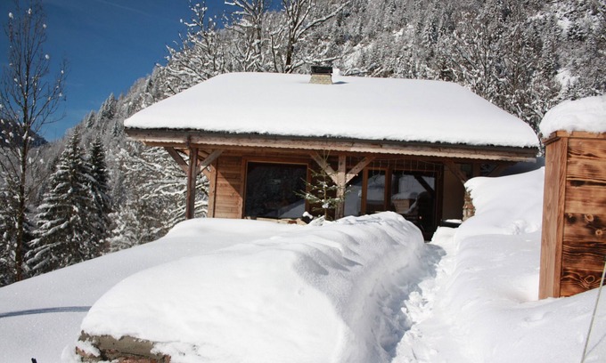 Abondance Ski Chalet | Top-Rated Chalet Alpage with Breakfast & Family Amenities