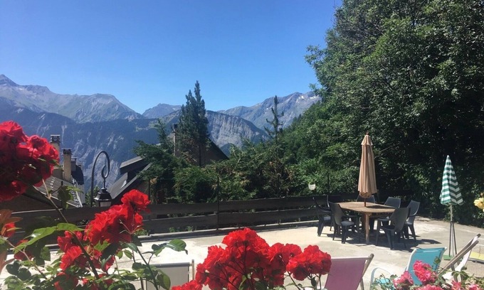 Huez-en-Oisans Ski Chalet | Chalet Martine: Mountain View with Garden Terrace & BBQ