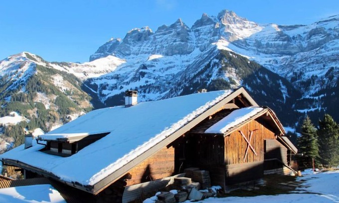 Champery Apartment | Lake View Retreat: Chalet Anthamatten with Spa & Kitchen