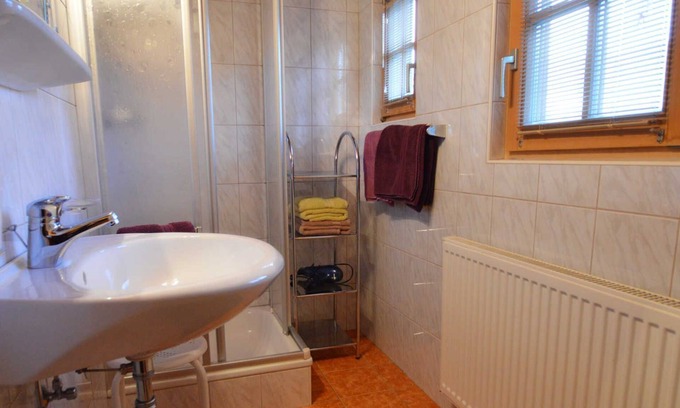 Sautens Apartment | Chalet Astrid 1 - Active Oceanfront Vacation Apartments