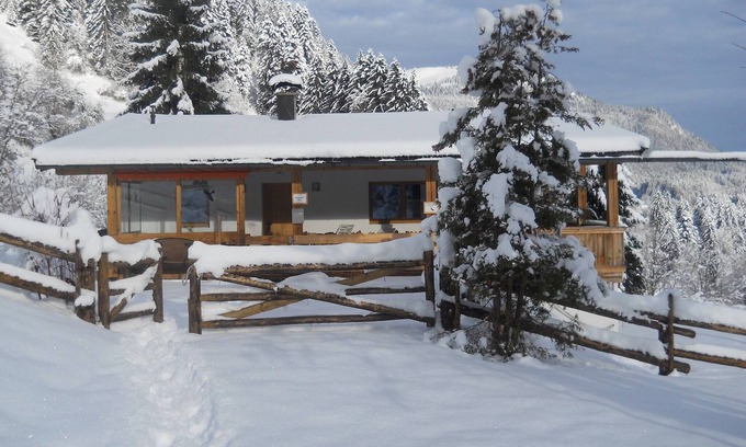 Niederndorferberg Ski Chalet | Pet-Friendly Chalet with Terrace in Niederndorf/Kufstein