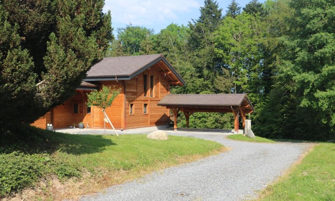 Larringes Ski Chalet | Enchanting Chalet in the Heart of the Woods - Guest Rated 9.8