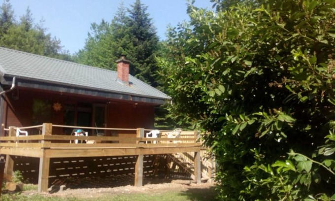Grandham Ski Chalet | Cozy Chalet - Au retour vers Soi: Pet-Friendly Escape