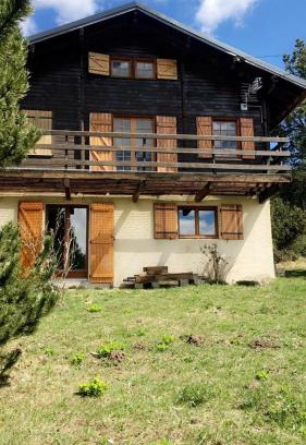 Matemale Ski Chalet | Chalet avec vue sur le Lac de Matemale