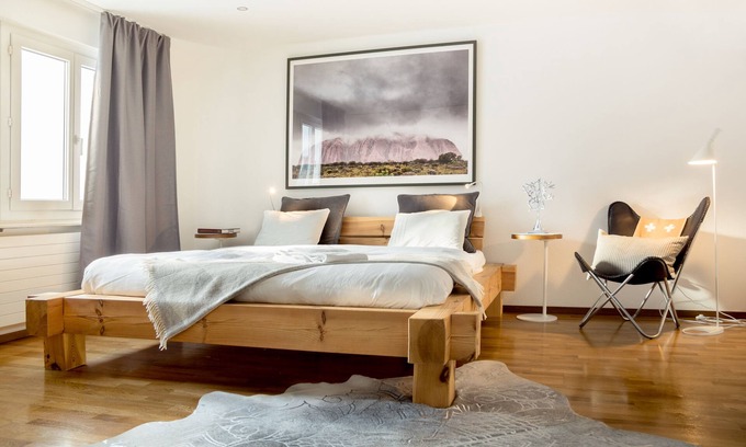 Andermatt Ski Chalet | Chalet Azzurro: Alpine Retreat for Families & Pets