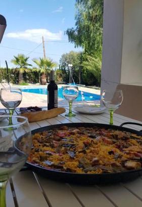 Alicante House | Pet-Friendly Chalet Bacarot with Pool & Exceptional Ratings