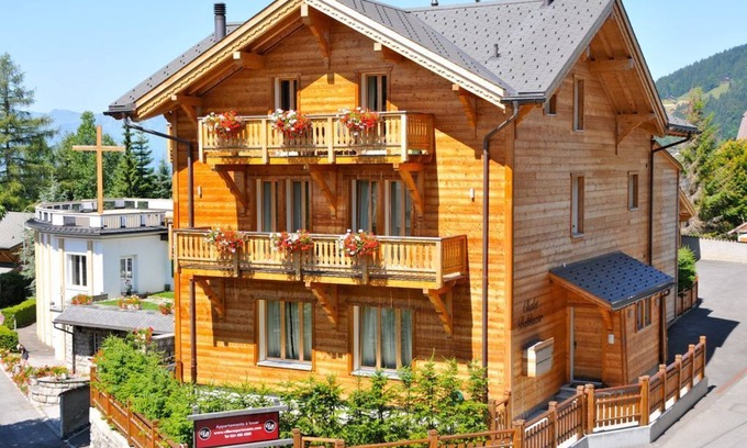 Villars-sur-Ollon Apartment | Guest Rated: 10/10 Chalet Balthazar - Central Villars Retreat