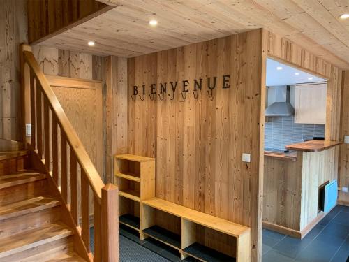 Barcelonnette Ski Chalet | Oceanfront Chalet Barcelonnette: Family-Friendly Retreat