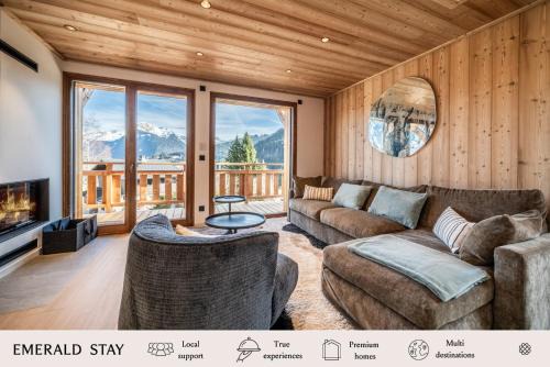 La Cote-d'Arbroz Ski Chalet | Elegant Chalet Bellatrix Morzine: Guest Rated 10/10 Stay