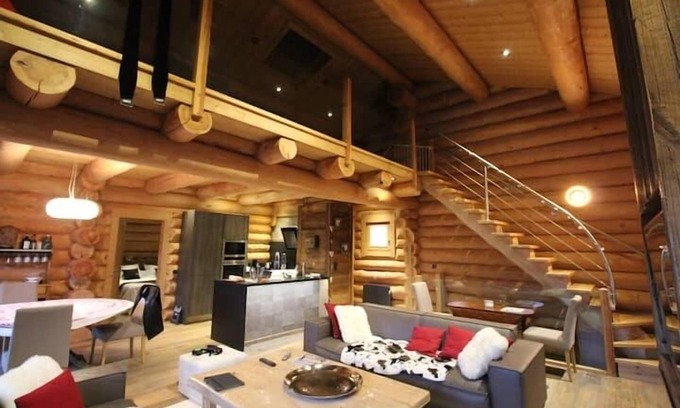 Superbolquere Ski Chalet | Chalet Belvédère: Serenity with Breathtaking Views