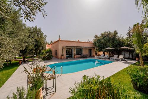 Ida Ougourd Villa | Chalet berbère 2 Chambres avec Piscine &Wifi fibre