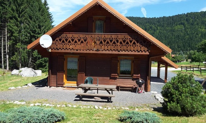 Xonrupt-Longemer Ski Chalet | Chalet Biazot: Family-Friendly Retreat with Great Reviews