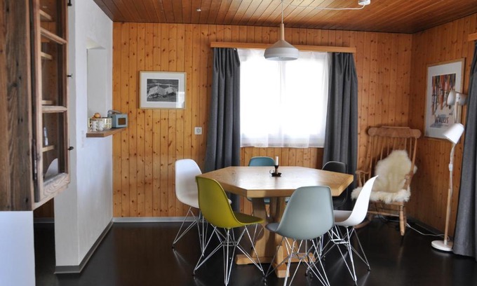 Rosswald Apartment | Experience Chalet Bietschhorn Rosswald with Ocean Views