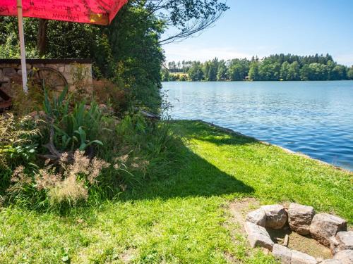 Strizovice Ski Chalet | Pet-Friendly Oceanfront Chalet Bily - Rated 9/10 by Guests