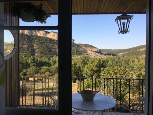 Quintanilla Valdebodres House | Chalet Camino Verde - Pet Friendly Retreat in Puentedey