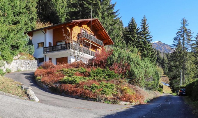Alpe des Chaux Ski Chalet | Highly Rated Chalet Astrantia: Family-Friendly Retreat