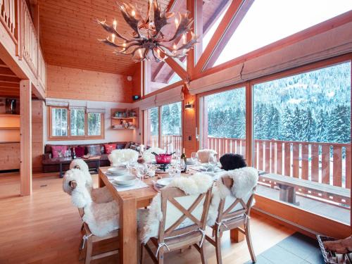 Barboleusaz Ski Chalet | Family-Friendly Retreat at Chalet les Pars by Interhome