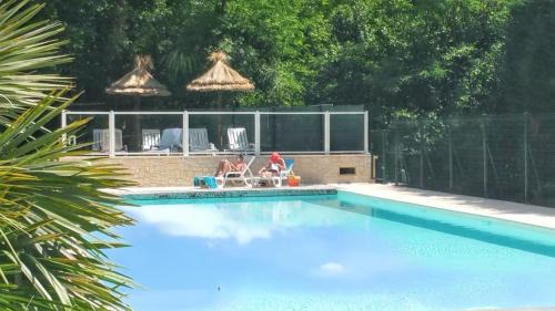Saint-Jean-du-Gard Ski Chalet | Inviting Chalet Retreat in Saint Jean du Gard with Pool
