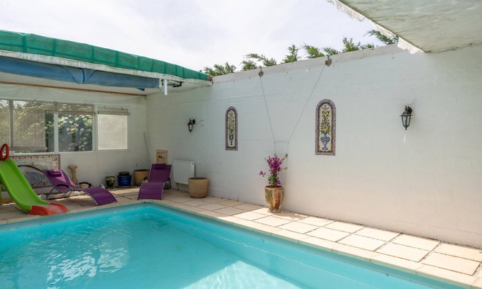 Venasque Ski Chalet | Mountain View Chalet "Clos Des Fontaines" with Pool & Wi-Fi