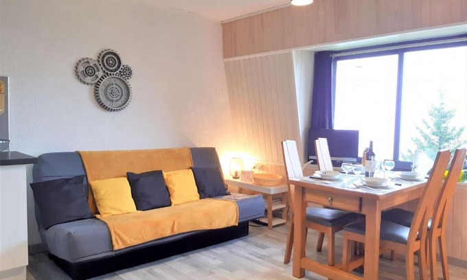 Saint-Lary-Soulan Apartment | Cozy Chalet for 4 Near Ski Slopes with Free Shuttle Service