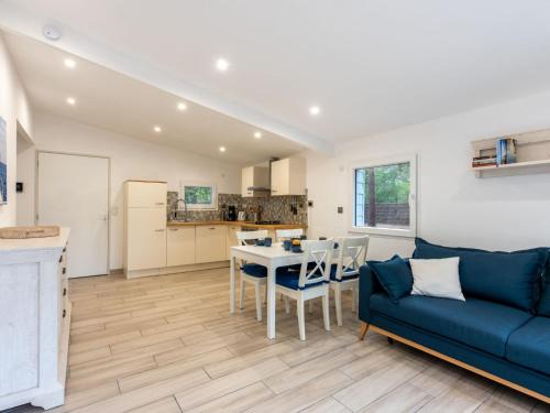 Lacanau Ski Chalet | Family-Friendly Oceanfront Retreat at Chalet Cottage Etoile