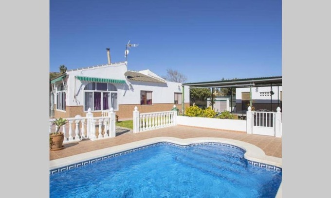 Guardamar del Segura House | Chalet del Mar: Private Pool & Ocean View Retreat