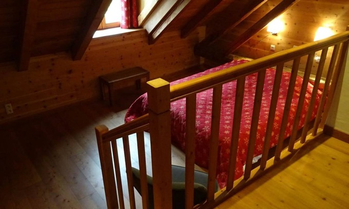 Nevache Ski Chalet | Discover Chalet Dounia: Spa, Hot Tub & Family-Friendly Stay