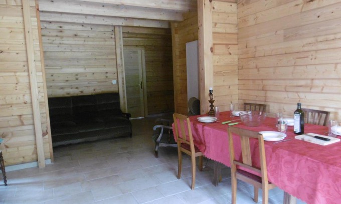 Saint-Come Ski Chalet | Eco-Friendly Chalet for Families: Your Budget Retreat