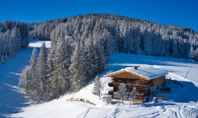 Auffach Apartment | Top-Rated Chalet Edelweiß: Spa, Lake View & Family-Friendly