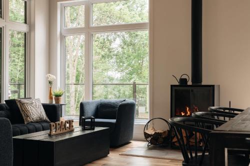 Sainte-Beatrix Ski Chalet | Pet-Friendly Chalet Elva Nature & SPA - 4-Star Retreat